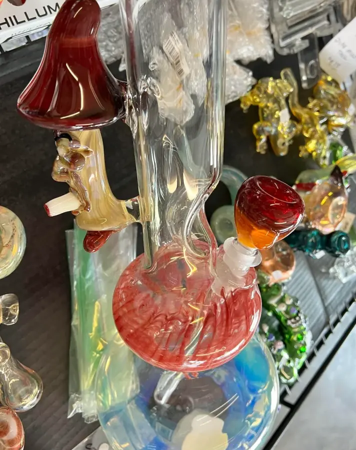 Glass water pipe and hand pipes on display at Shelly's Kleen Tobacco