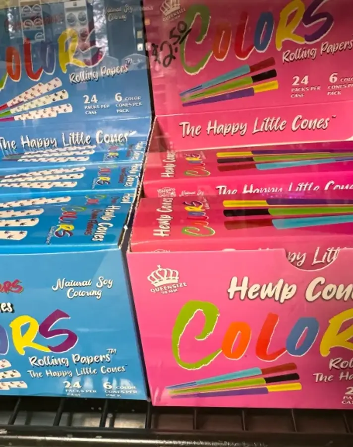 Rolling papers and hemp cones at Shelly's Kleen Tobacco